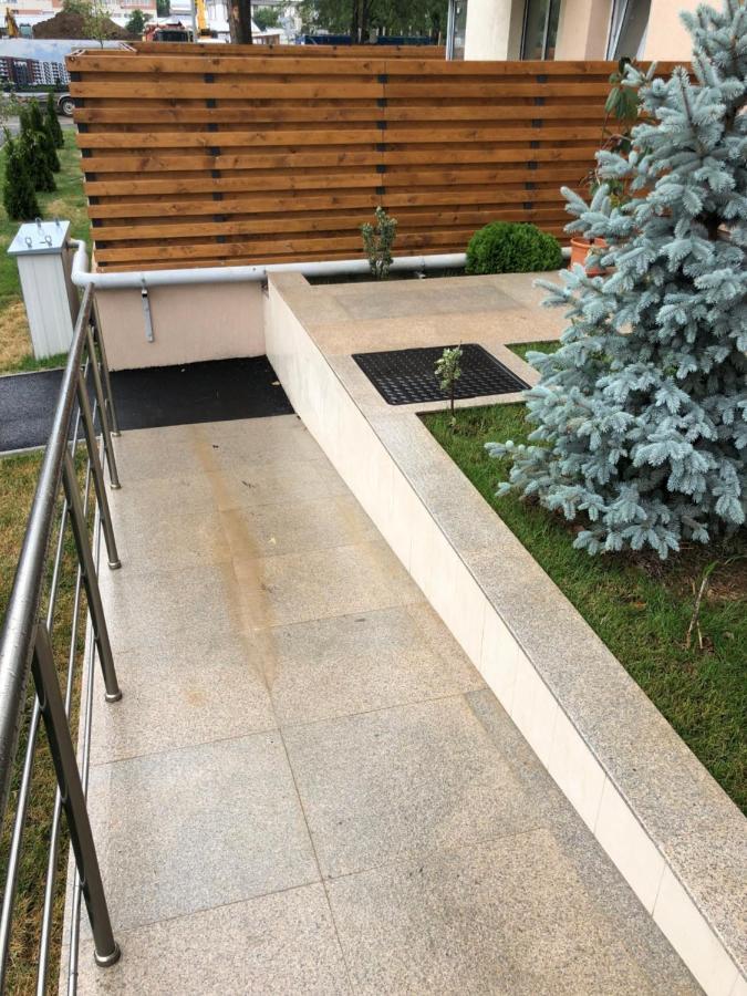 Stylish Westpark 2 Residence Lake View W8 Бухарест Экстерьер фото